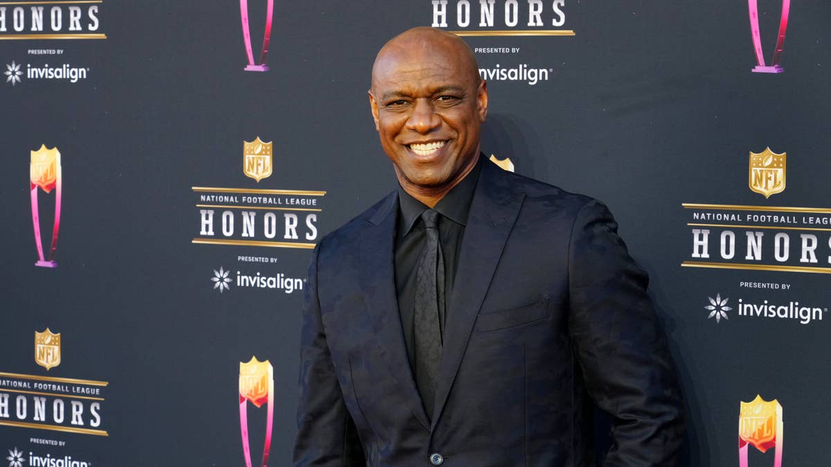 Walter Payton's Son, Jarrett, Mourns Death Of Matt Suhey