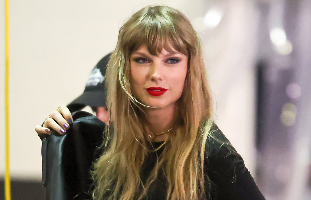 Taylor Swift Reacts to Historic News on Thursday