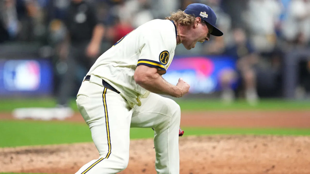Brewers avoid ninth-inning meltdown in World Series Game 1 after overturned double play