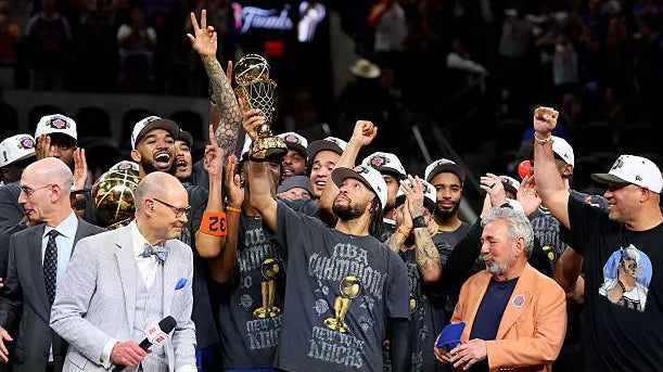 Inside Knicks' championship ring: First look, full details on New York's stunning title prize