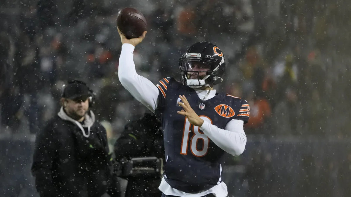 Bears vs. Patriots radio coverage: Station, channel, streaming to listen live to NFL Thursday game broadcast