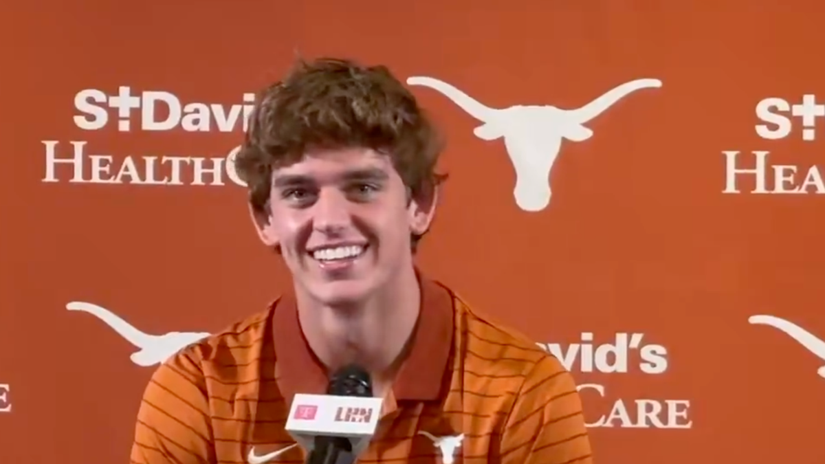 Texas Reporter Evan Vieth Apologizes For His Holly Rowe Tweet