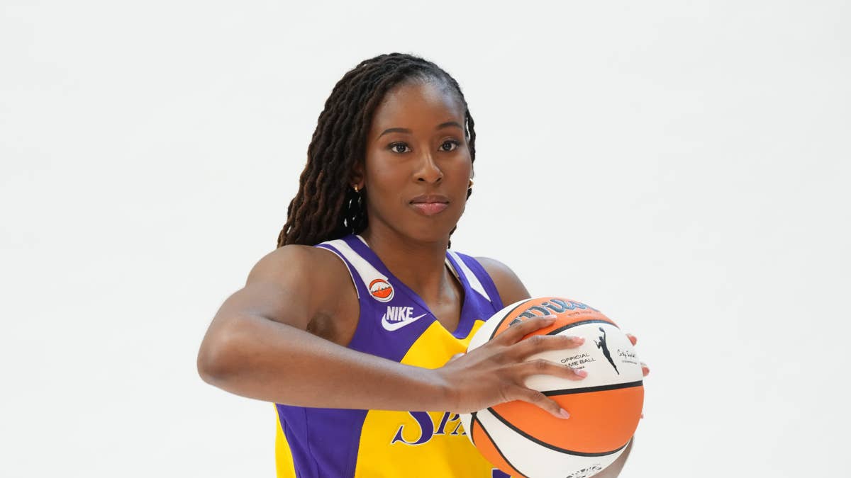 Final Injury Report for Sparks-Mercury: Will Ariel Atkins, Sania Feagin Play?