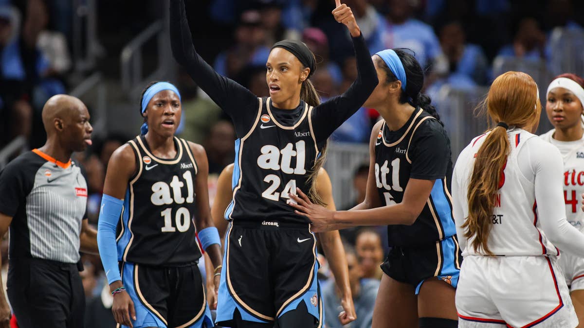 DeWanna Bonner's pass to Angel Reese leads to 3-point play; Dream secure 15-point win in WNBA playoffs