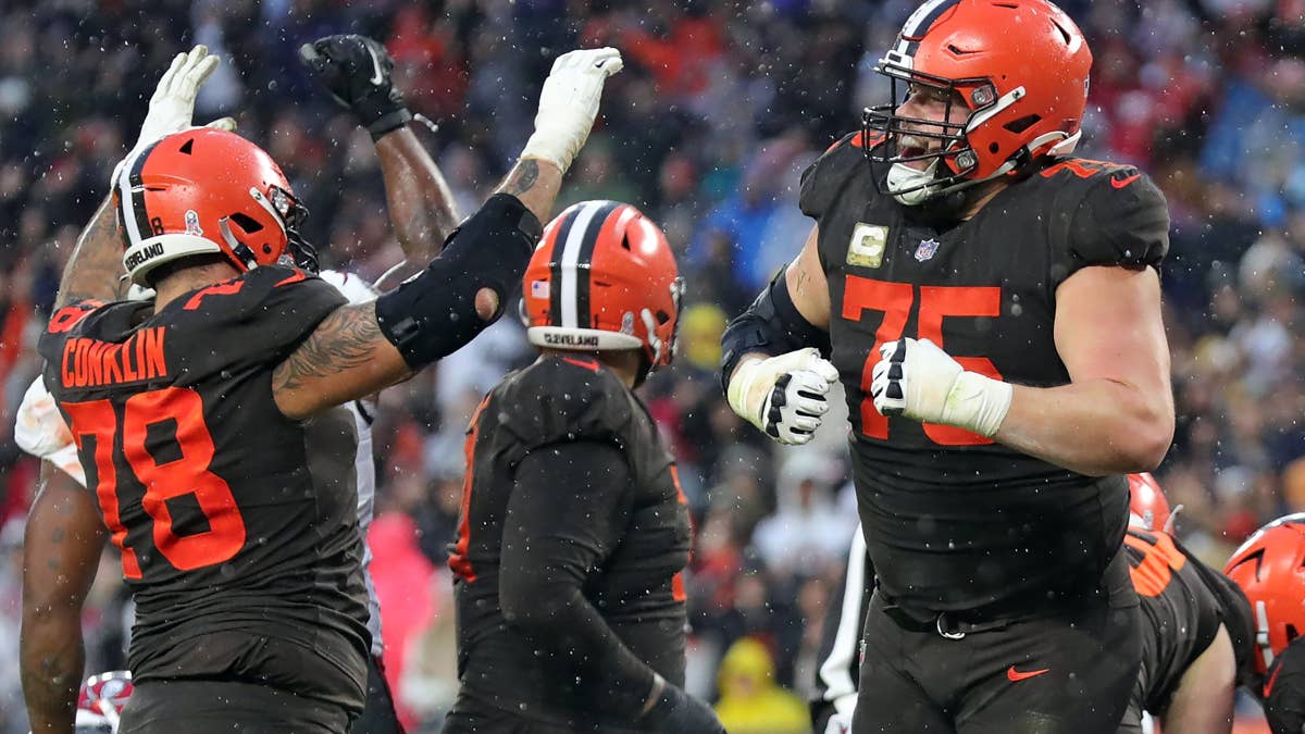 Cleveland Browns' All-Pro Guard Announces Retirement From NFL