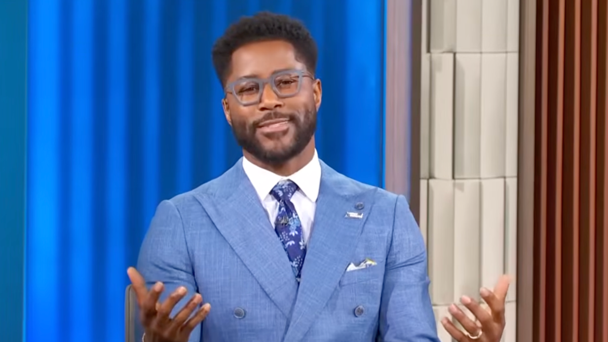 NFL Fans Outraged Over Nate Burleson's Long-Term Plans At CBS