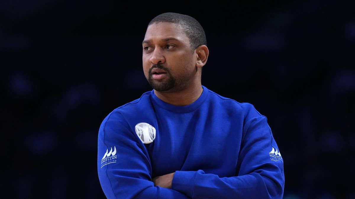 Sky Coach Tyler Marsh Addresses Benching Skylar Diggins