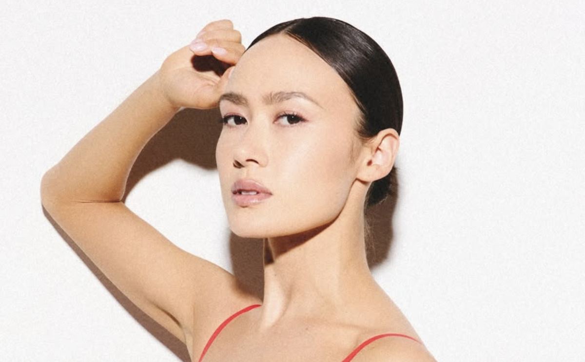 U.S. Figure Skater Causes Stir With 'Tiny' Swimsuit Photo
