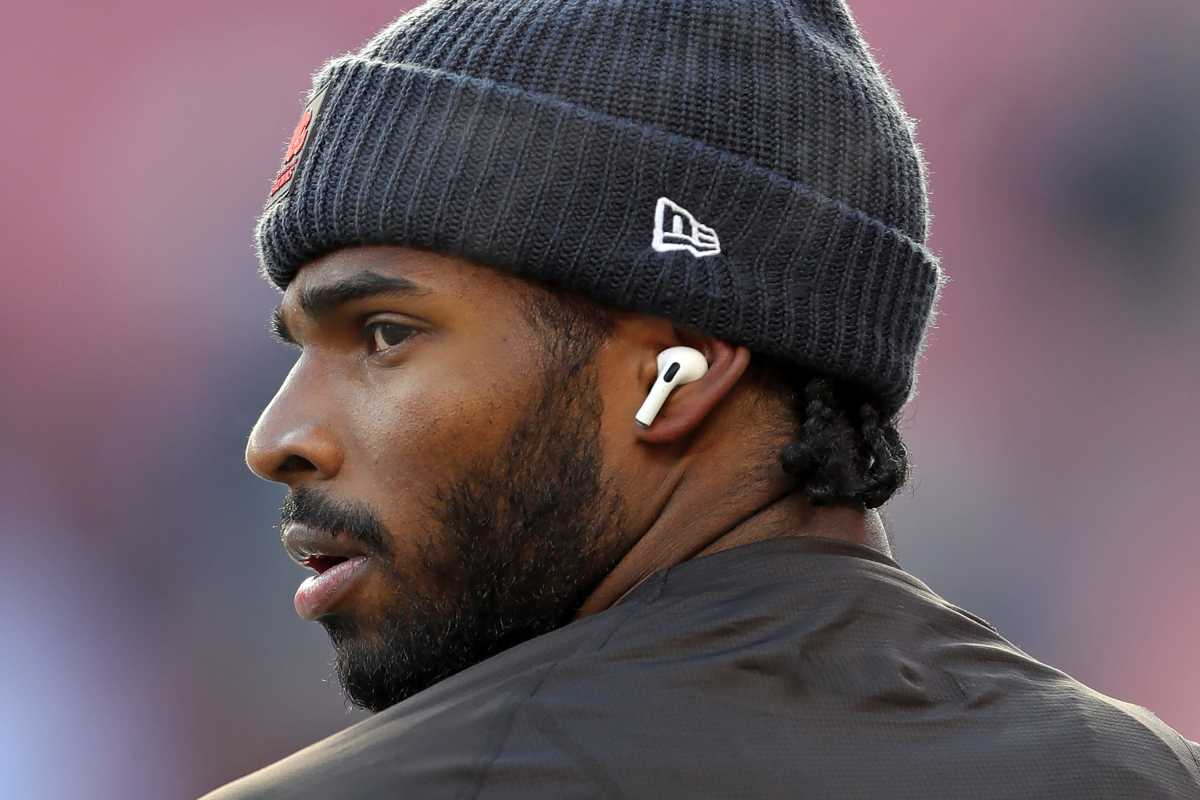 Shedeur Sanders Unfazed by Todd Monken's QB1 Statement
