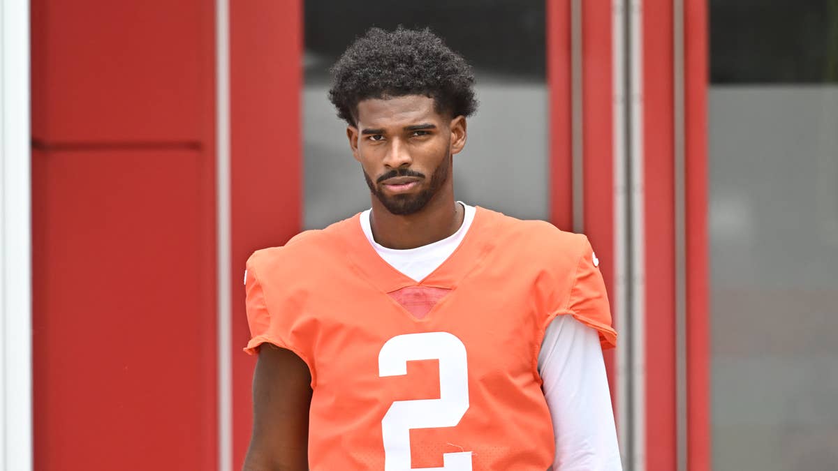 Todd Monken Shares QB Battle Update Ahead of Shedeur Sanders’ Start Against Bills