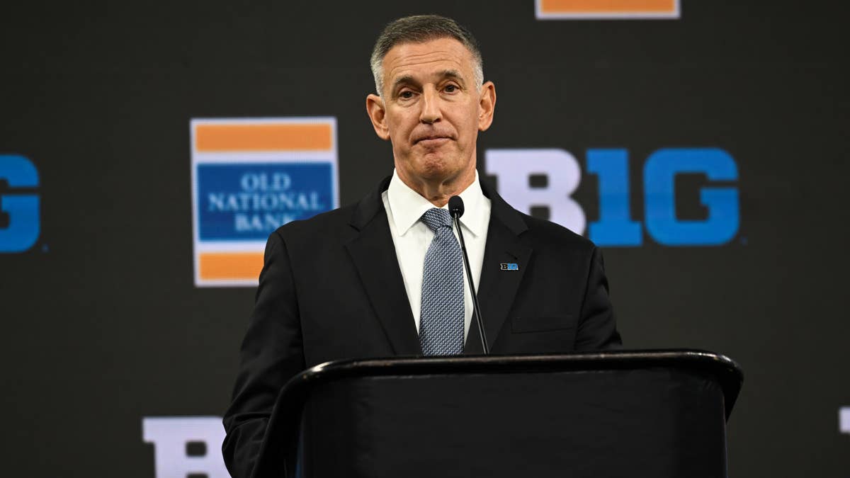 College Football Fans Praise Big Ten For Banning Former NFL Players