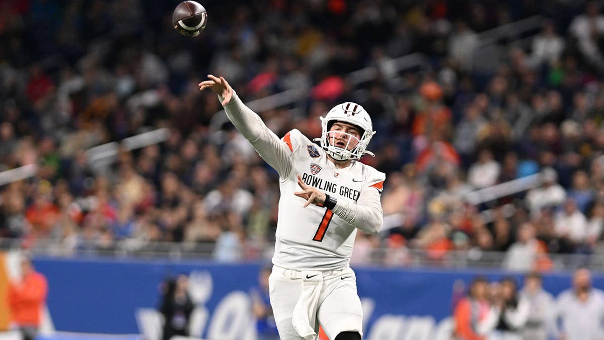 Browns Work out Nine Players Monday, Including QB