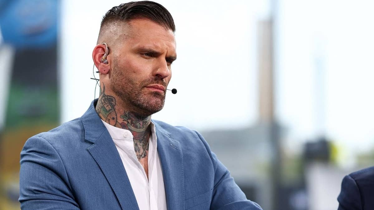 Corey Graves Apologizes to WWE Fans After RAW