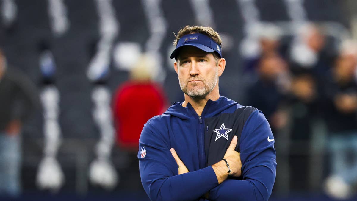 Cowboys Coach Brian Schottenheimer Reacts Bluntly to Donovan Ezeiruaku Incident
