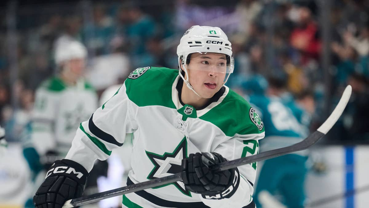 Penguins Linked to Stars' Jason Robertson After Free Agency Decision