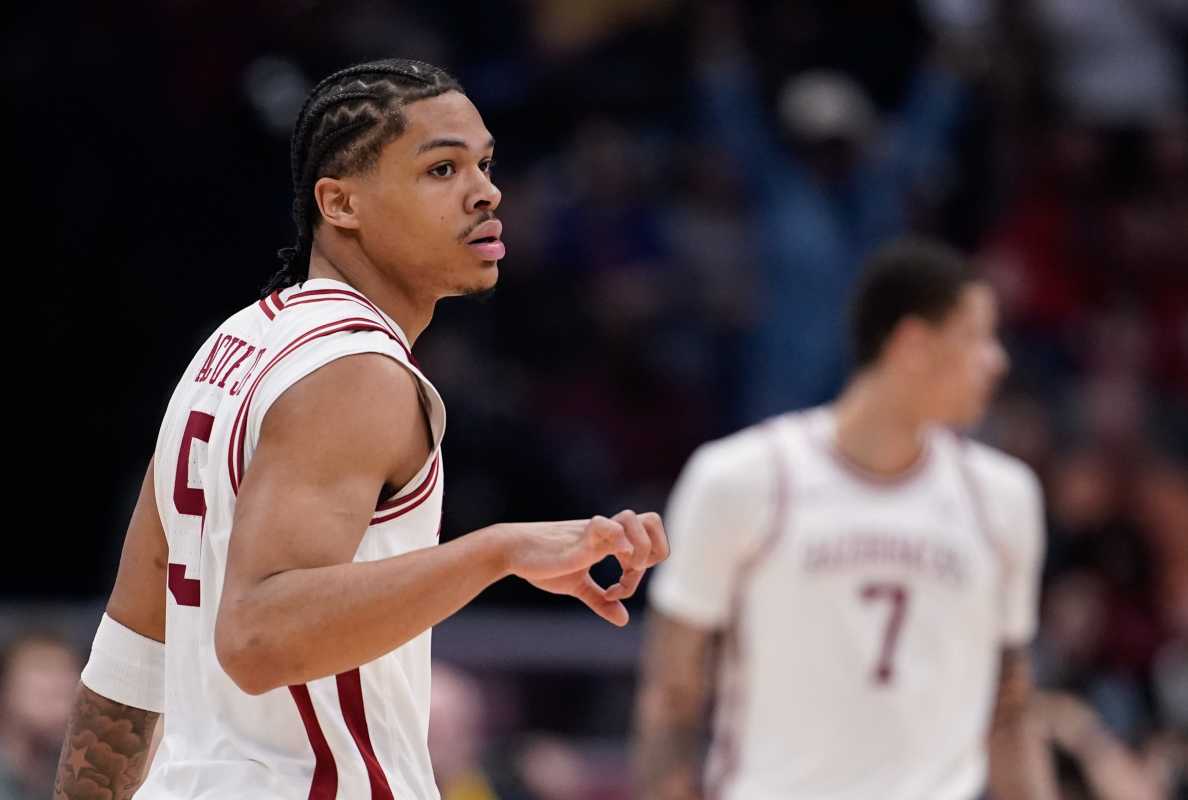 Arkansas Announces Darius Acuff Jr. News During Hawaii Game