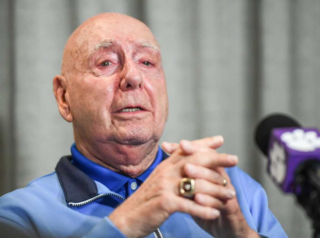 Legendary College Basketball Broadcaster Dick Vitale Asking for Prayers