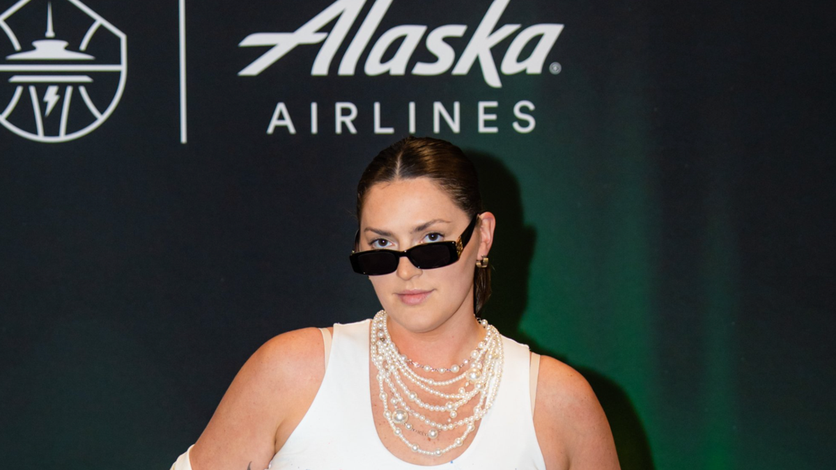 WNBA Center Stefanie Dolson Taunts Sophie Cunningham With Her Pregame Outfit
