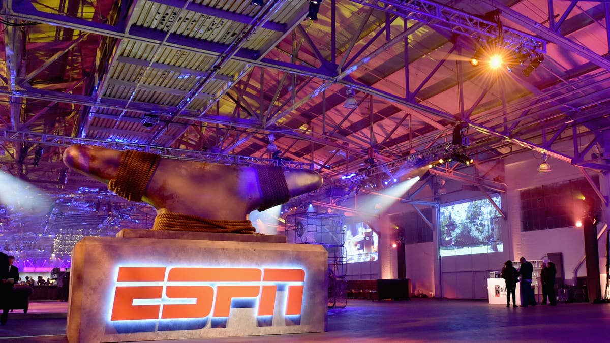 ESPN Crew Criticized for Ignoring De'Aaron Fox's Costly Mistake in NBA Finals Game 4