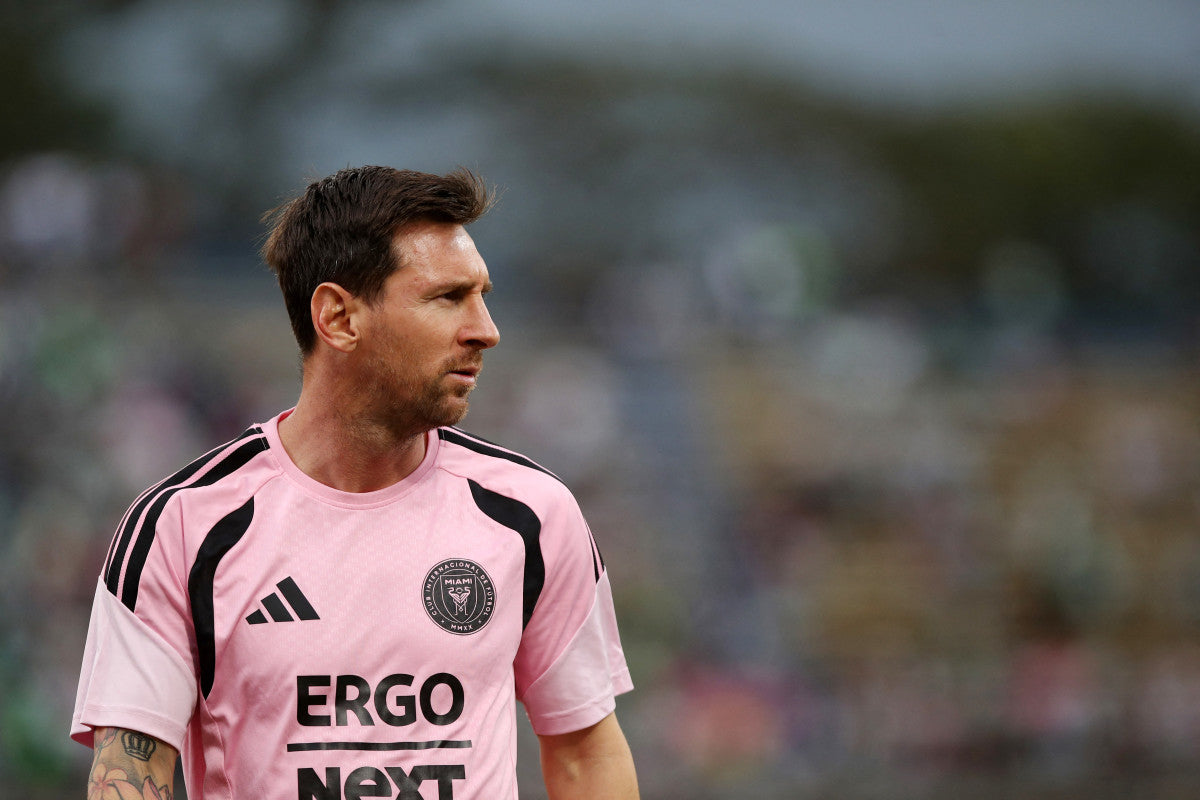 Alexi Lalas Addresses Lionel Messi's Chances In the Premier League
