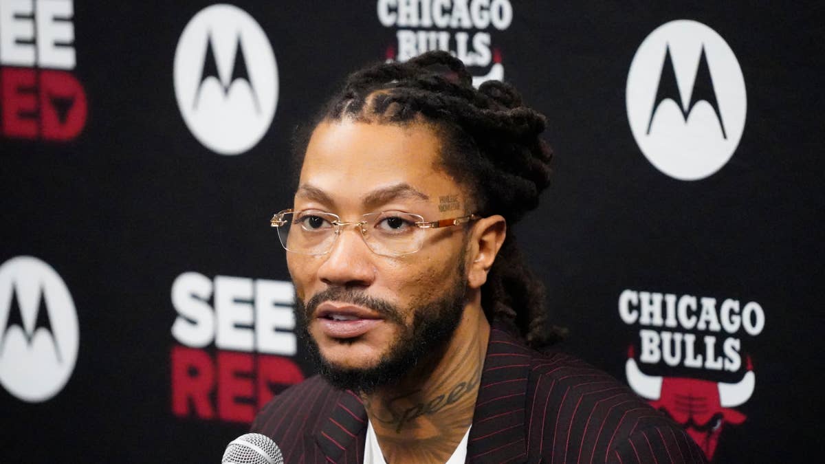 Derrick Rose Makes His Opinion of WNBA Star Extremely Clear