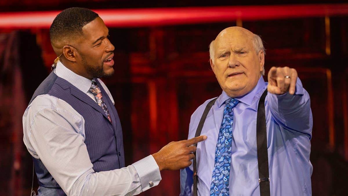 NFL Fans Want 3 Announcers Replaced After Week 1