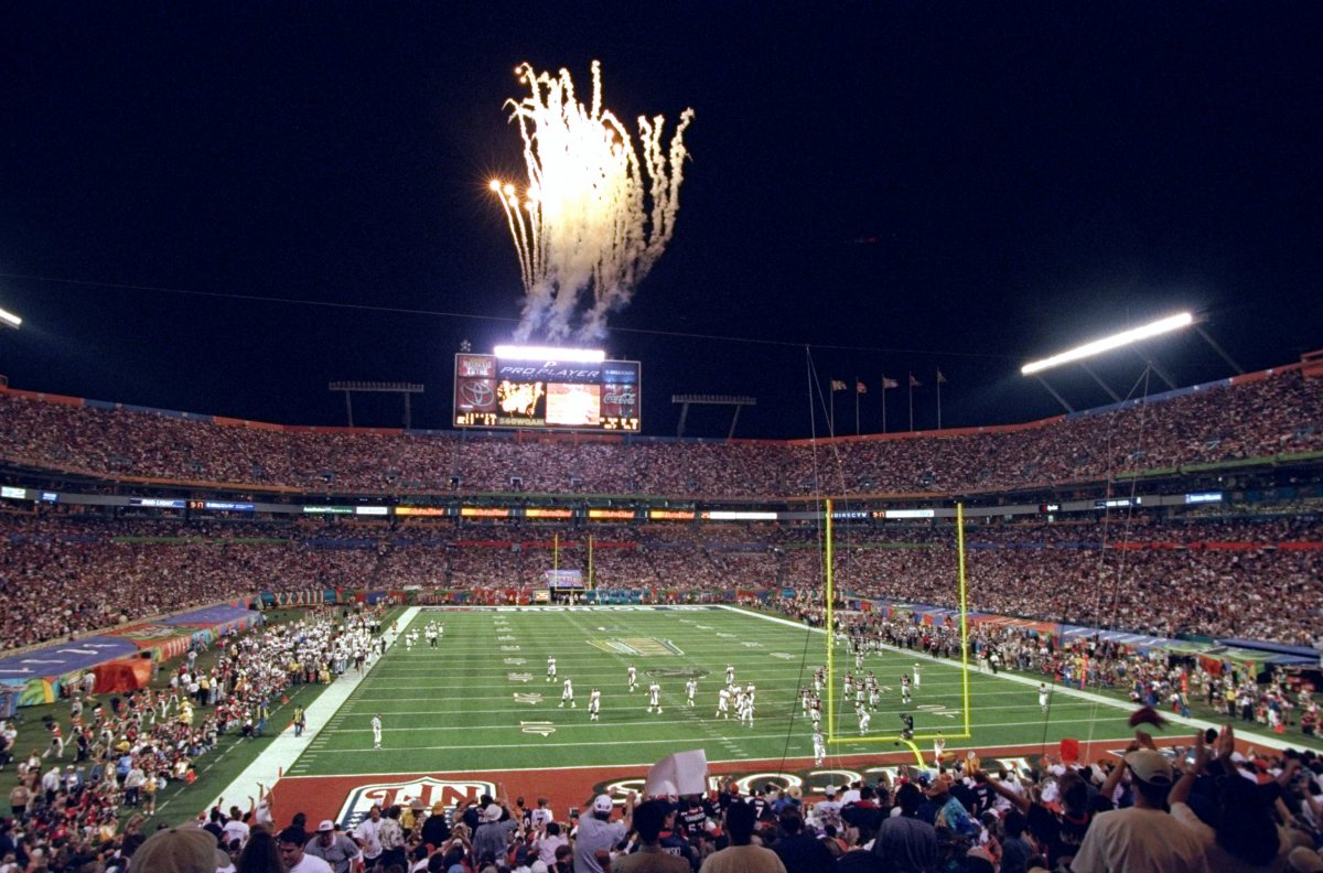 Prayers Pouring In After 2-Time Super Bowl-Winning Coach Dies Mondy