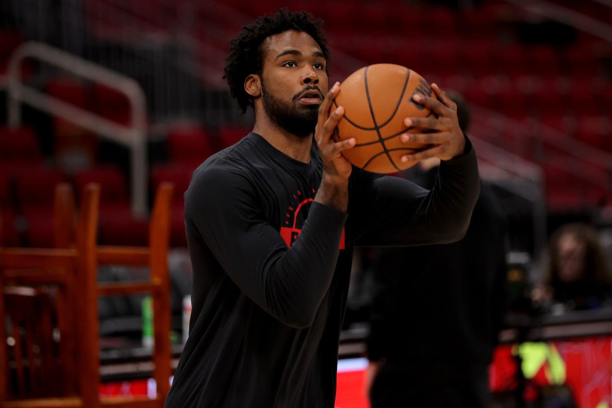 Rockets' Tari Eason Under Fire After Vince Williams Jr. Suffers Scary Knee Injury