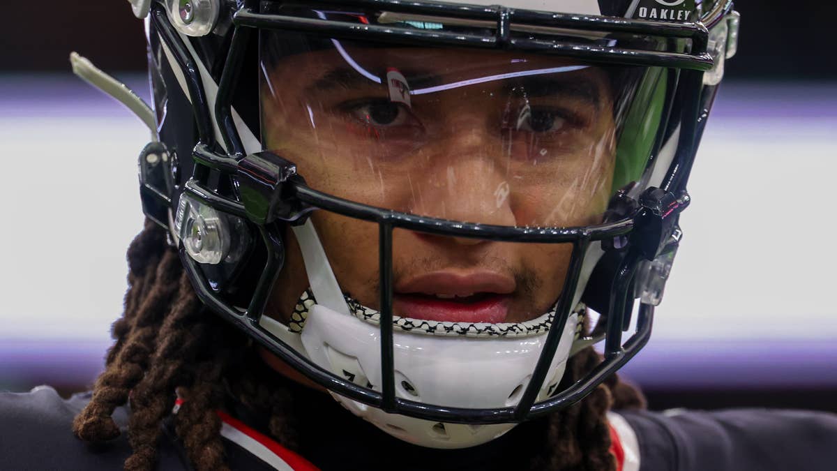 CJ Stroud's Future Unclear as Contract Talks with Texans Lose Momentum