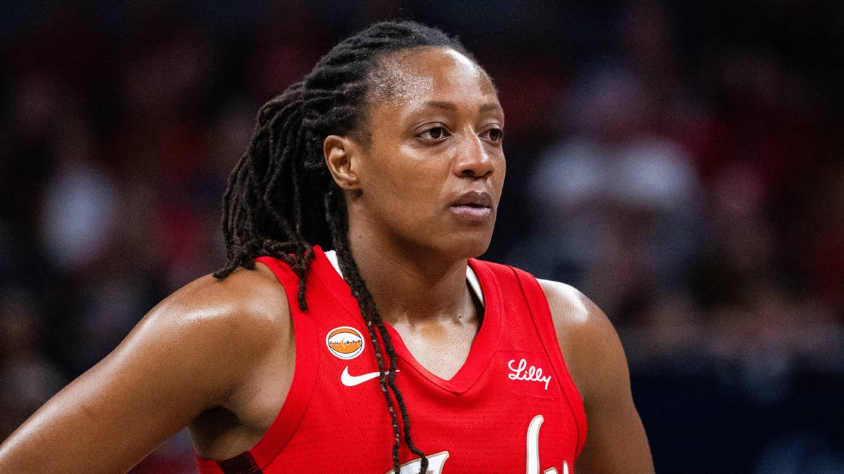 Indiana Fever’s Kelsey Mitchell Makes Double History Against Dallas Wings