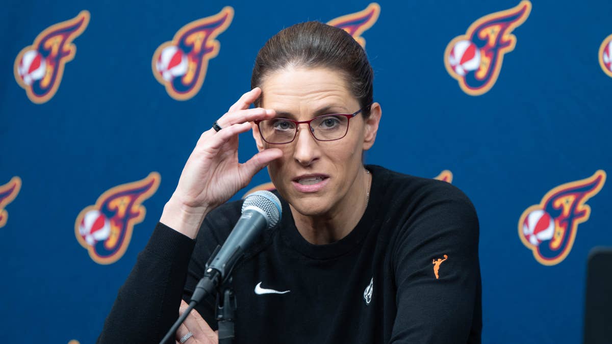 Fever Coach Stephanie White Sends 'Desperate' Message After Wings Loss