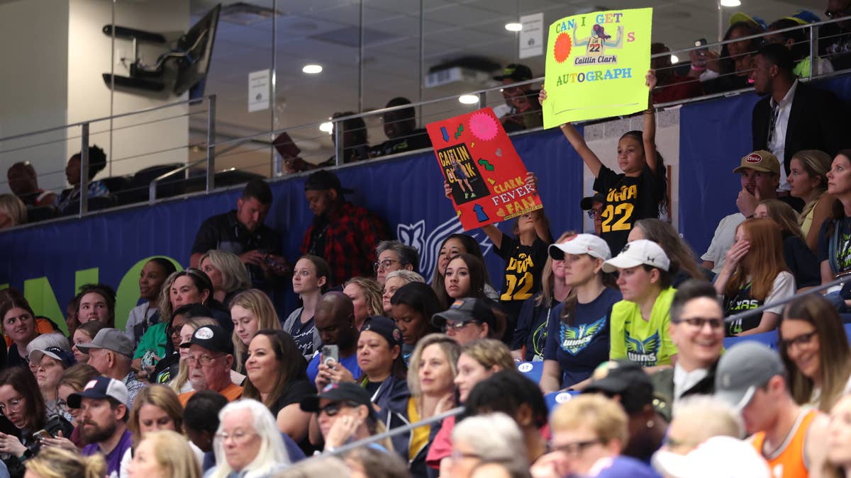 Caitlin Clark's Fans Are Being Taunted About The Size Of WNBA Playoff Crowds