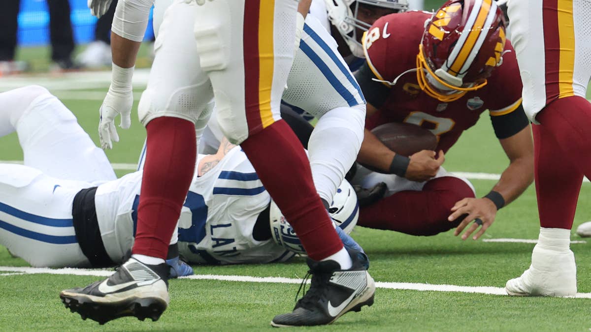 Patrick Mahomes' Roughing the Passer Call Resurfaces After Marcus Mariota Injury