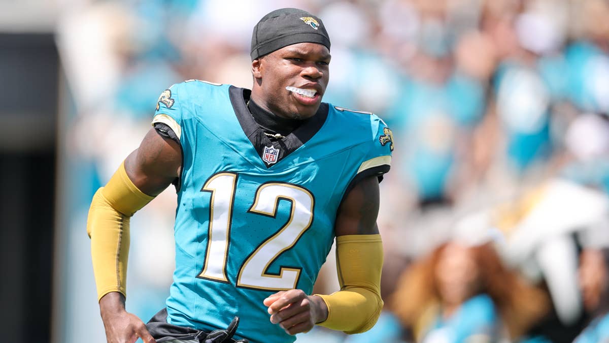 Travis Hunter Goes Viral After Breaking Tee Higgins’ Ankles