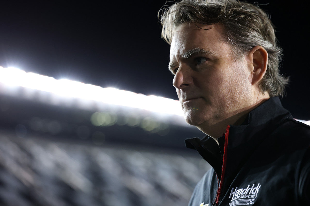 Jeff Gordon's Raw Reaction While Watching Chase Elliott Lose Daytona 500 in Heartbreaking Fashion