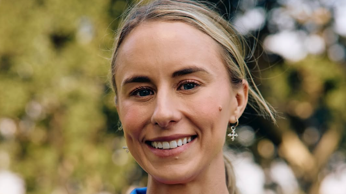 U.S. Runner Jess McClain Makes History With Boston Marathon Time