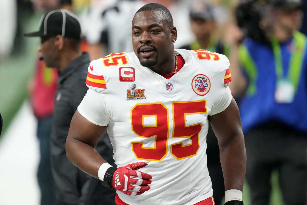 Chiefs Announce Defensive Move After Chris Jones News