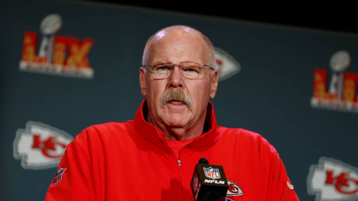 Chiefs Predicted to Trade Into Top 3 of NFL Draft For All-American