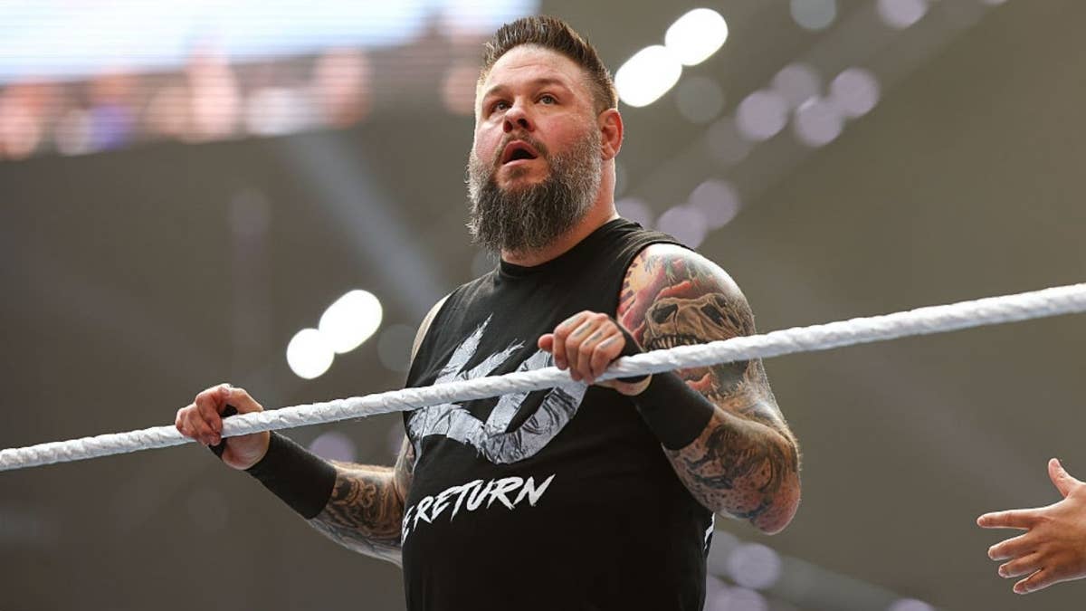 Kevin Owens Gets New Warning Ahead of WWE Championship Match With CM Punk on SmackDown