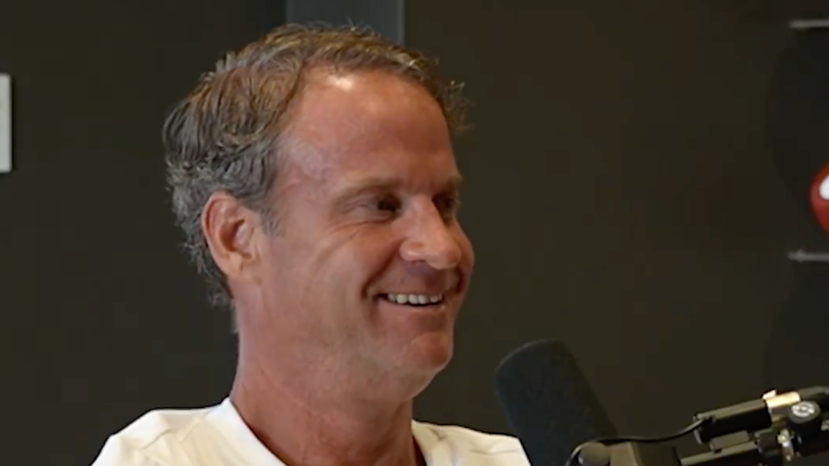 Lane Kiffin Ripped For Signing NFL Player Dae'Quan Wright to LSU's Roster