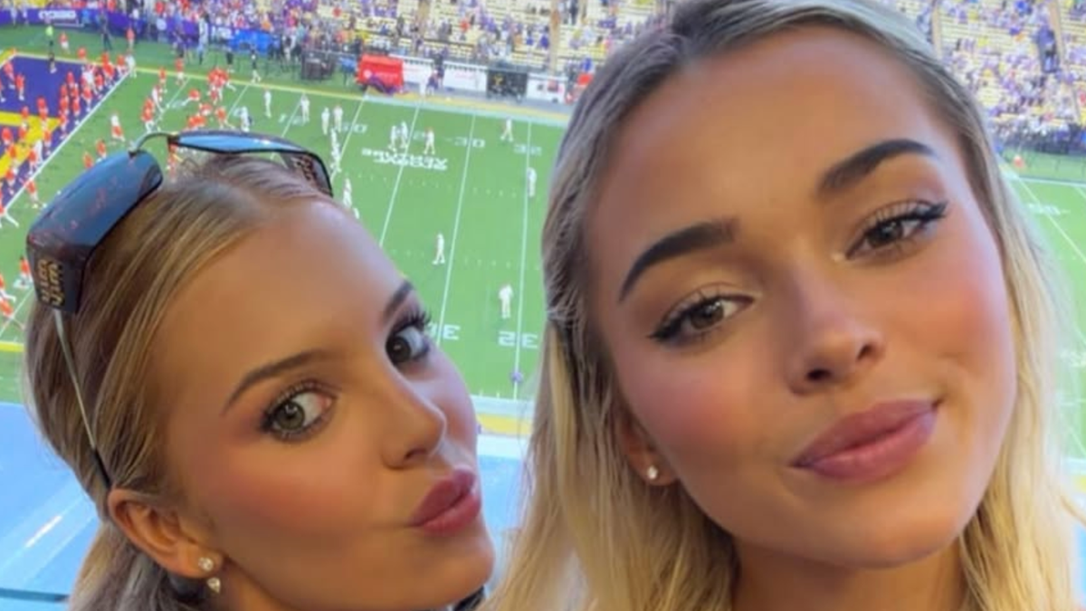 Lane Kiffin's Daughter, Landry, Rocks Special Tigers-Themed Outfit Week 1