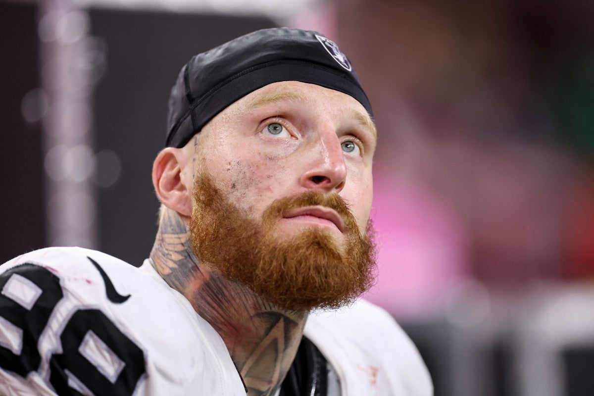 Hall of Fame DE Warns Maxx Crosby After Trade Drama