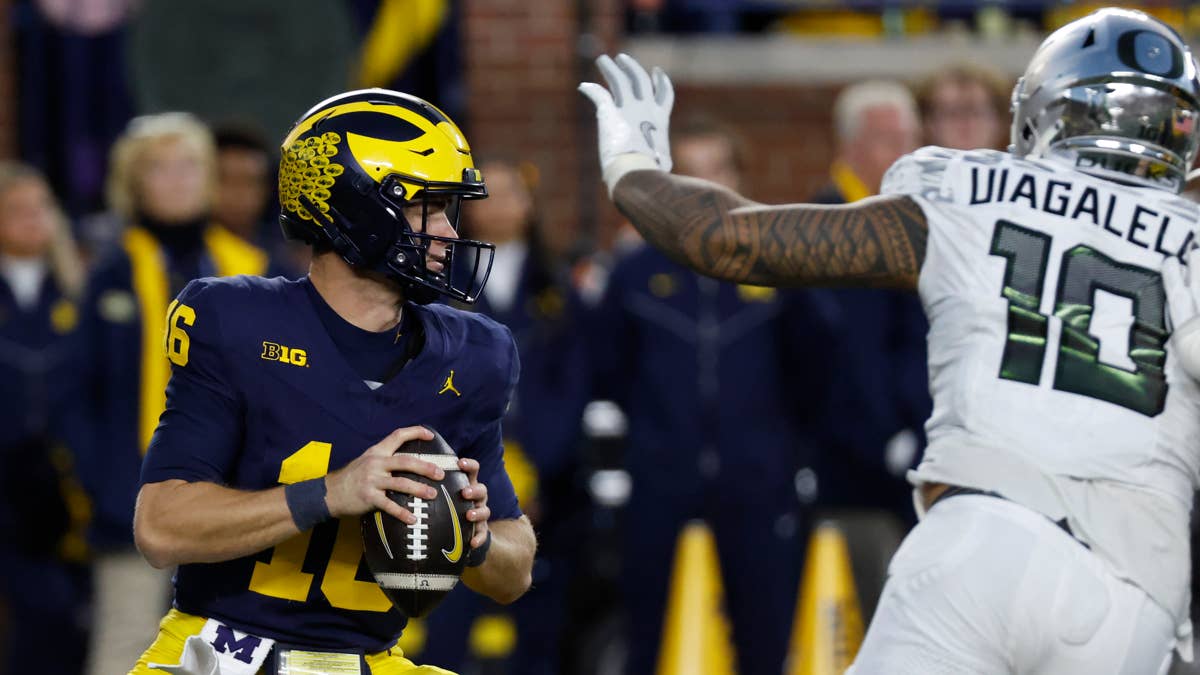 Seahawks Predicted to Replenish Defense With Oregon Star in 2027 Mock Draft