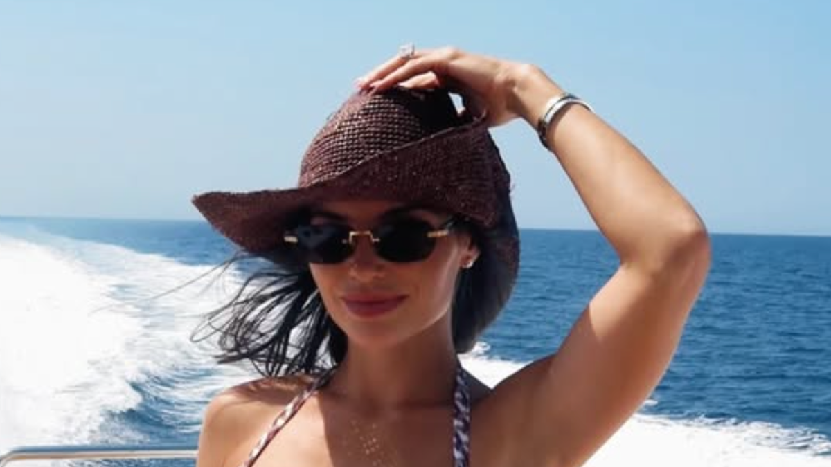 NFL Coach's Wife Leaves Nothing To Imagination With Swimsuit Photo
