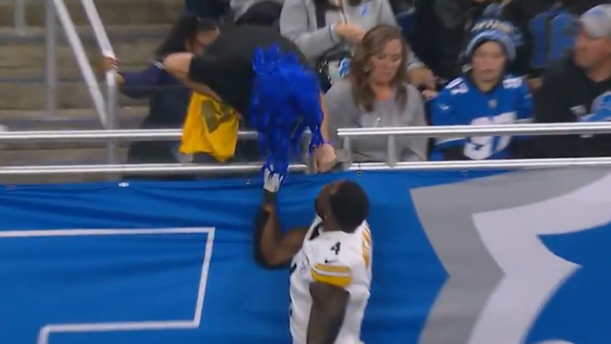 DK Metcalf Won't Face Criminal Charges For Altercation With NFL Fan