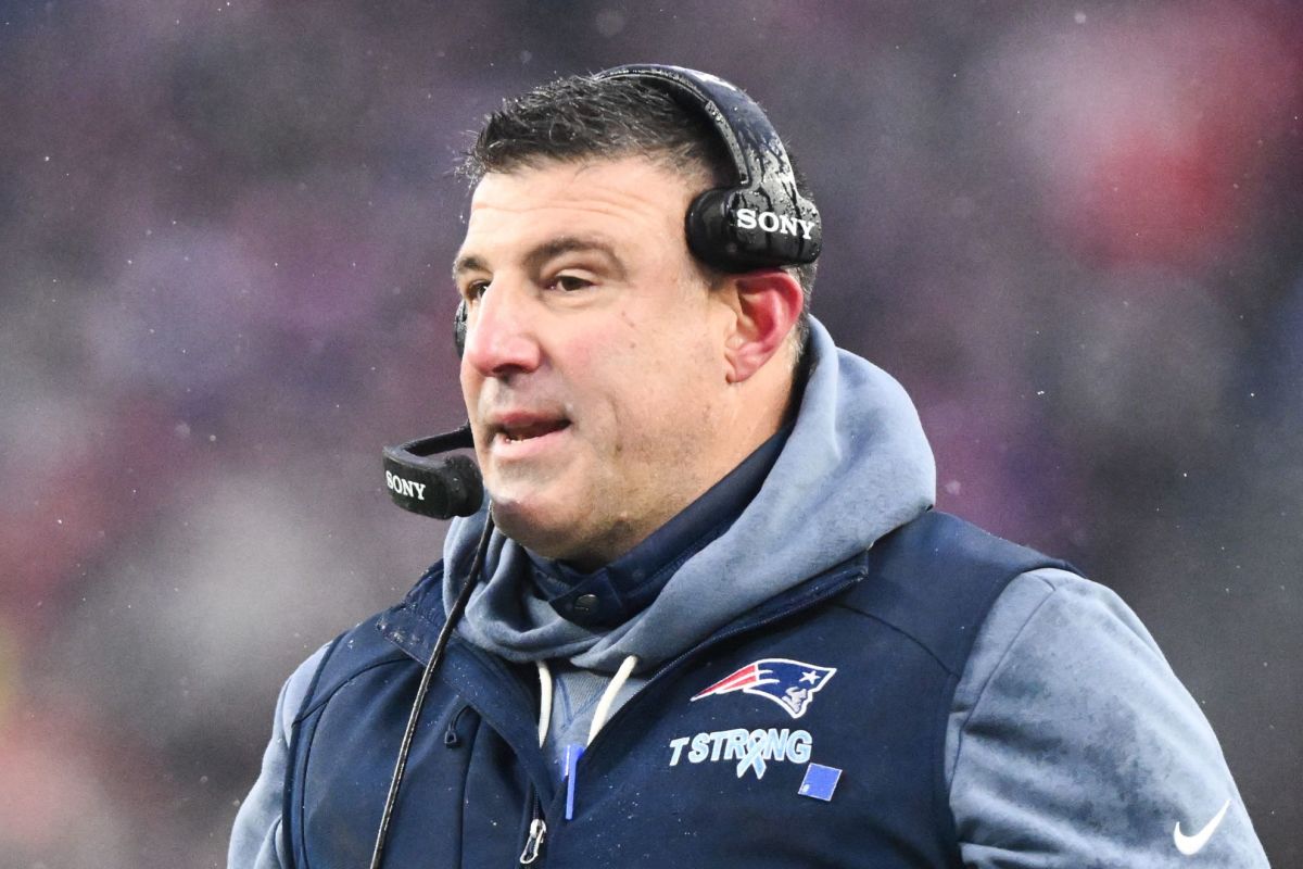 Patriots Predicted to Add Heisman Trophy Contender in 2026 NFL Draft