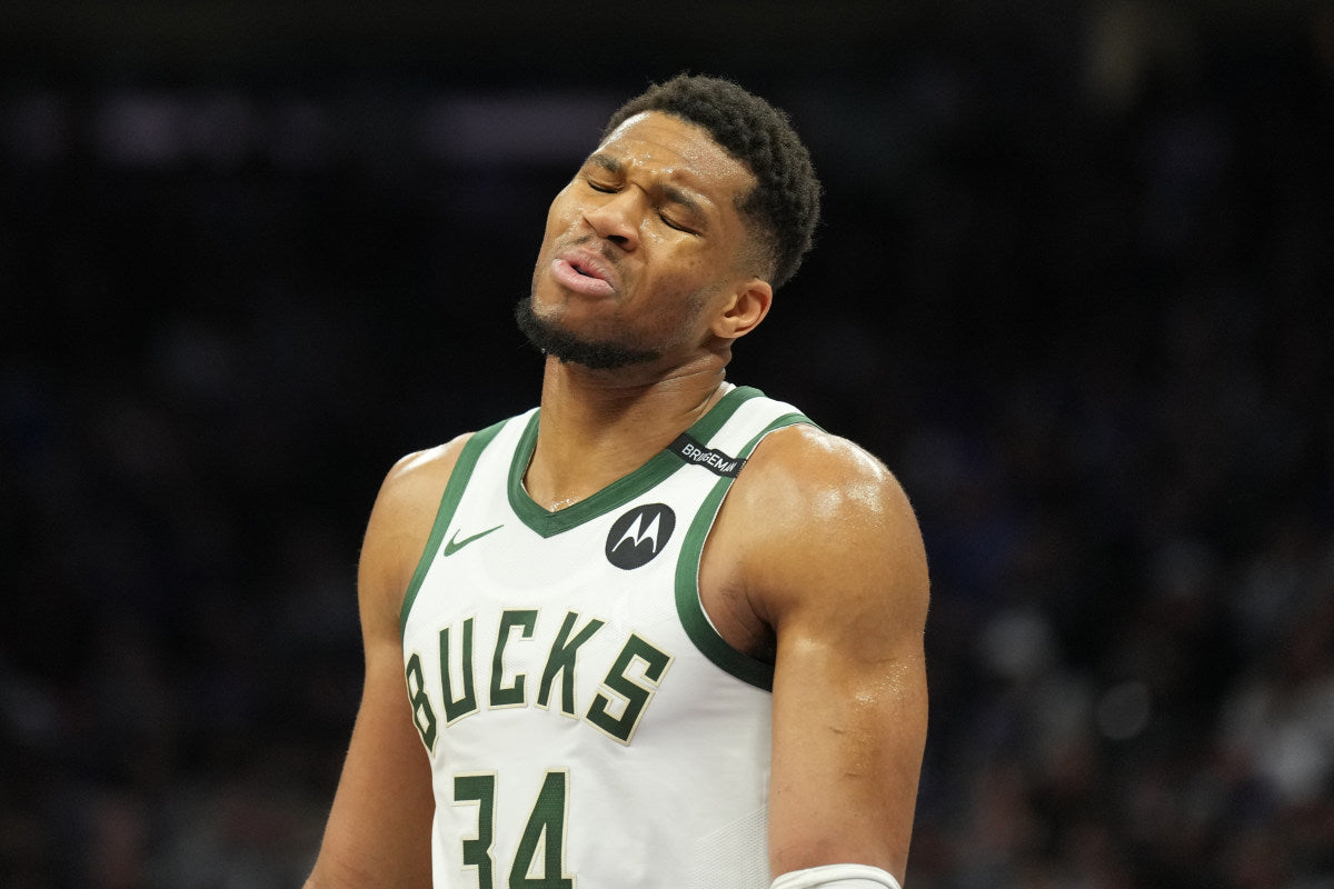 Giannis Antetokounmpo Reportedly Loses Big Nike Bonus After Bucks Decision