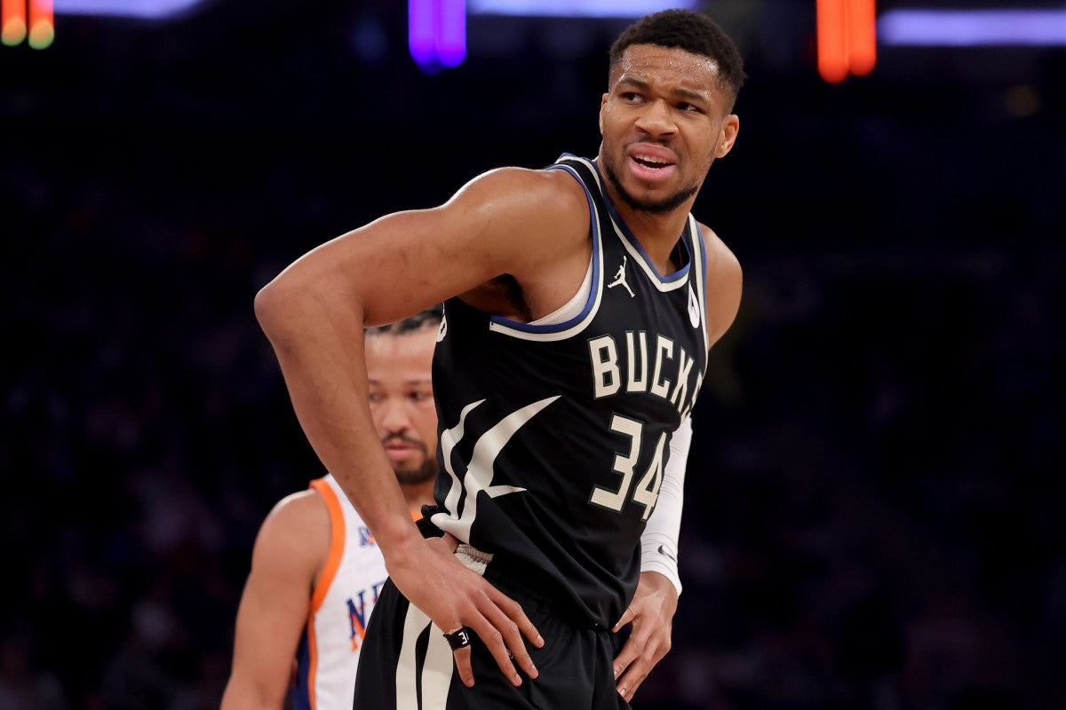 Rob Pelinka, Lakers Get Harmful Advice on Giannis Antetokounmpo