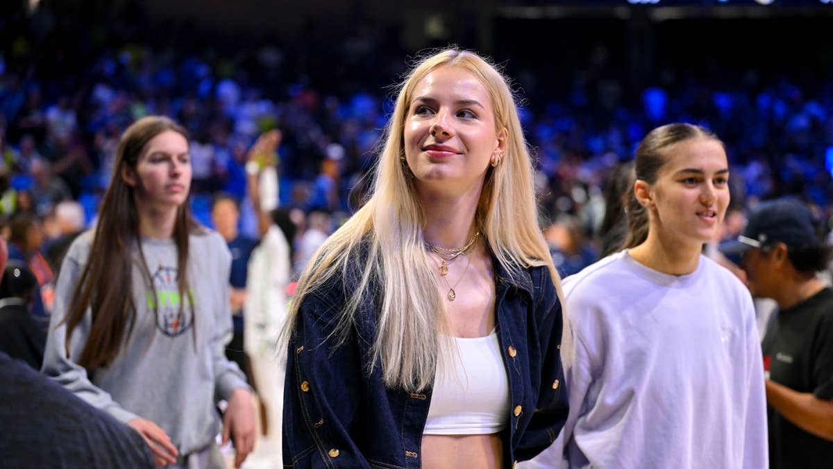 Minnesota Lynx Announce Decision to 'Temporarily Suspend' Player Contracts Before FIBA World Cup