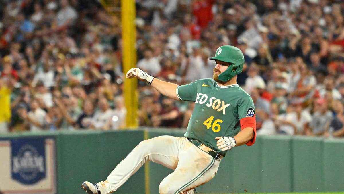 White Sox Nab Veteran Catcher Off Waivers